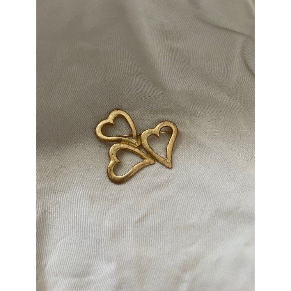 Vintage Brushed Gold Tone Triple Heart Brooch/Pin